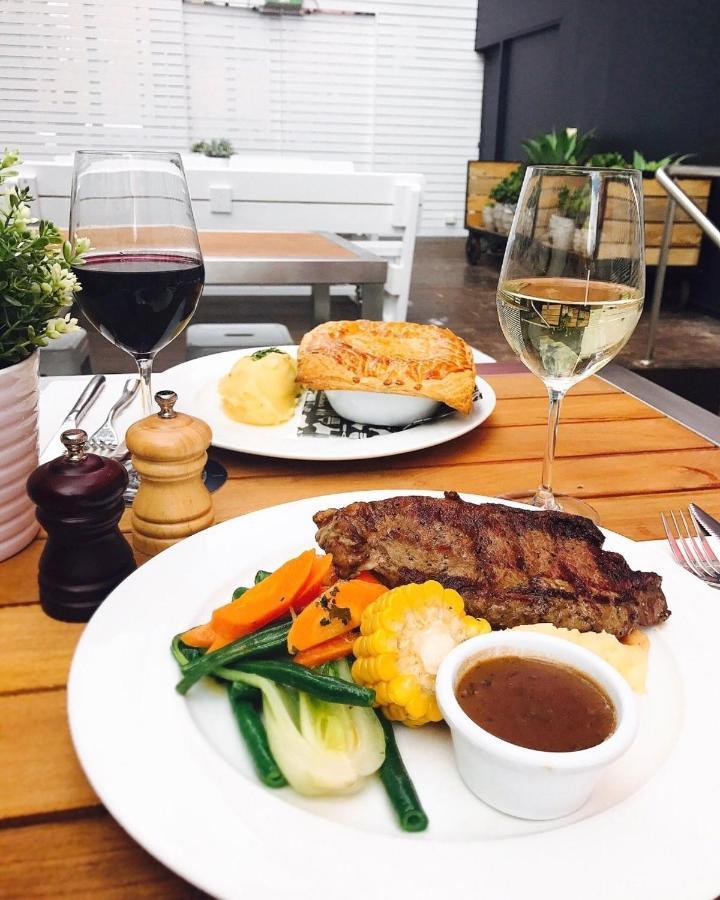 Romano'S Hotel & Suites Wagga Wagga Bagian luar foto