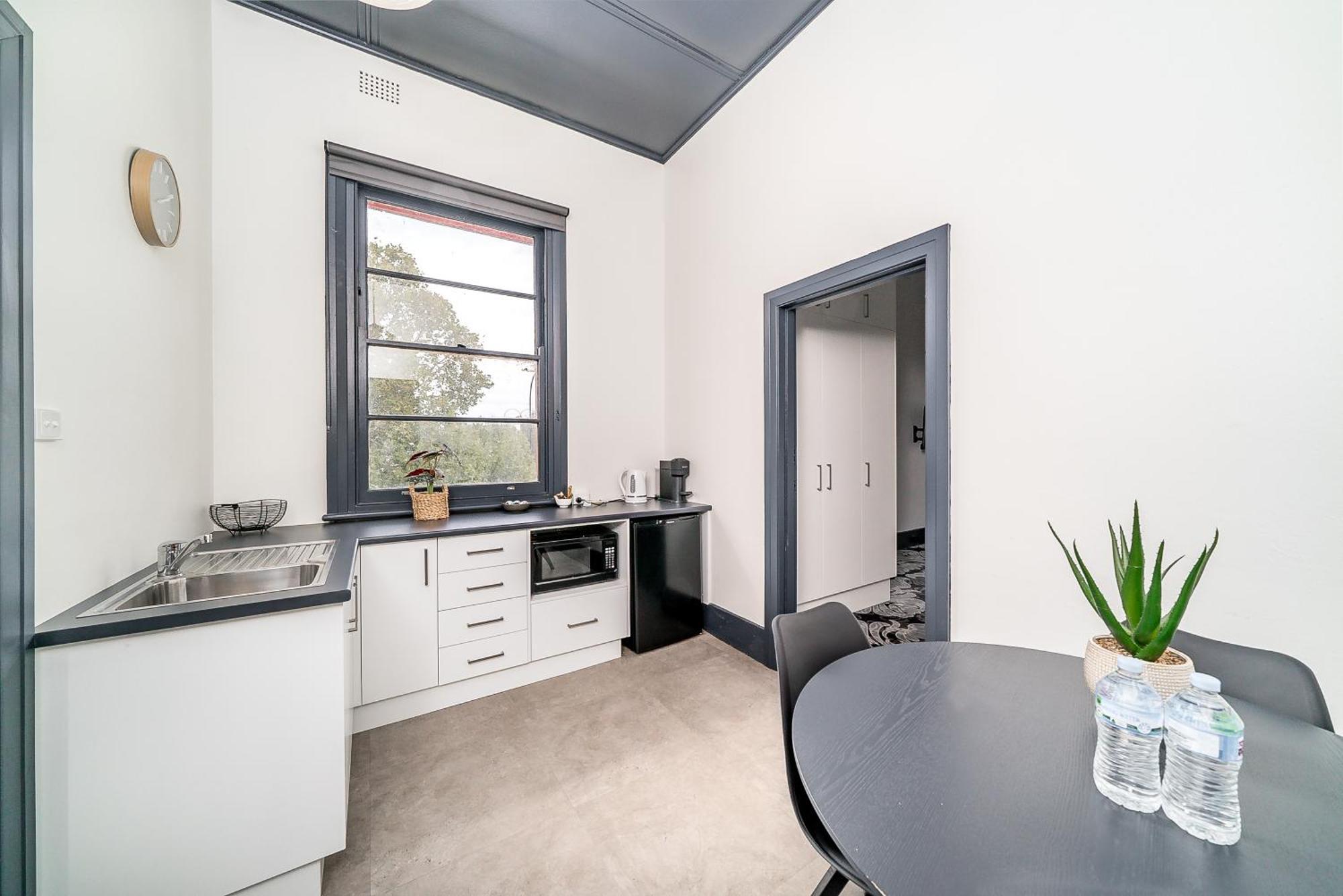 Romano'S Hotel & Suites Wagga Wagga Bagian luar foto